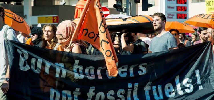 Soli-Protest in Wien: Hambi Bleibt – Raus aus Fossilen!