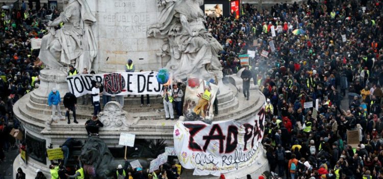 Gelbwesten-Bewegung in Frankreich: „Systemwandel, nicht Klimawandel!“