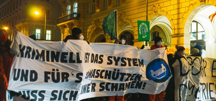LobauBleibt: Nach Übergriffen gegen Letzte Generation Kritik an Mikl-Leitners Klima-Kriminalisierungsgipfel LobauBleibt: Nach Übergriffen gegen Letzte Generation Kritik an Mikl-Leitners Klima-Kriminalisierungsgipfel